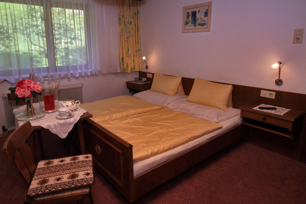 Privatzimmer Kammerlander Neukirchen am Großvenediger Chambre photo